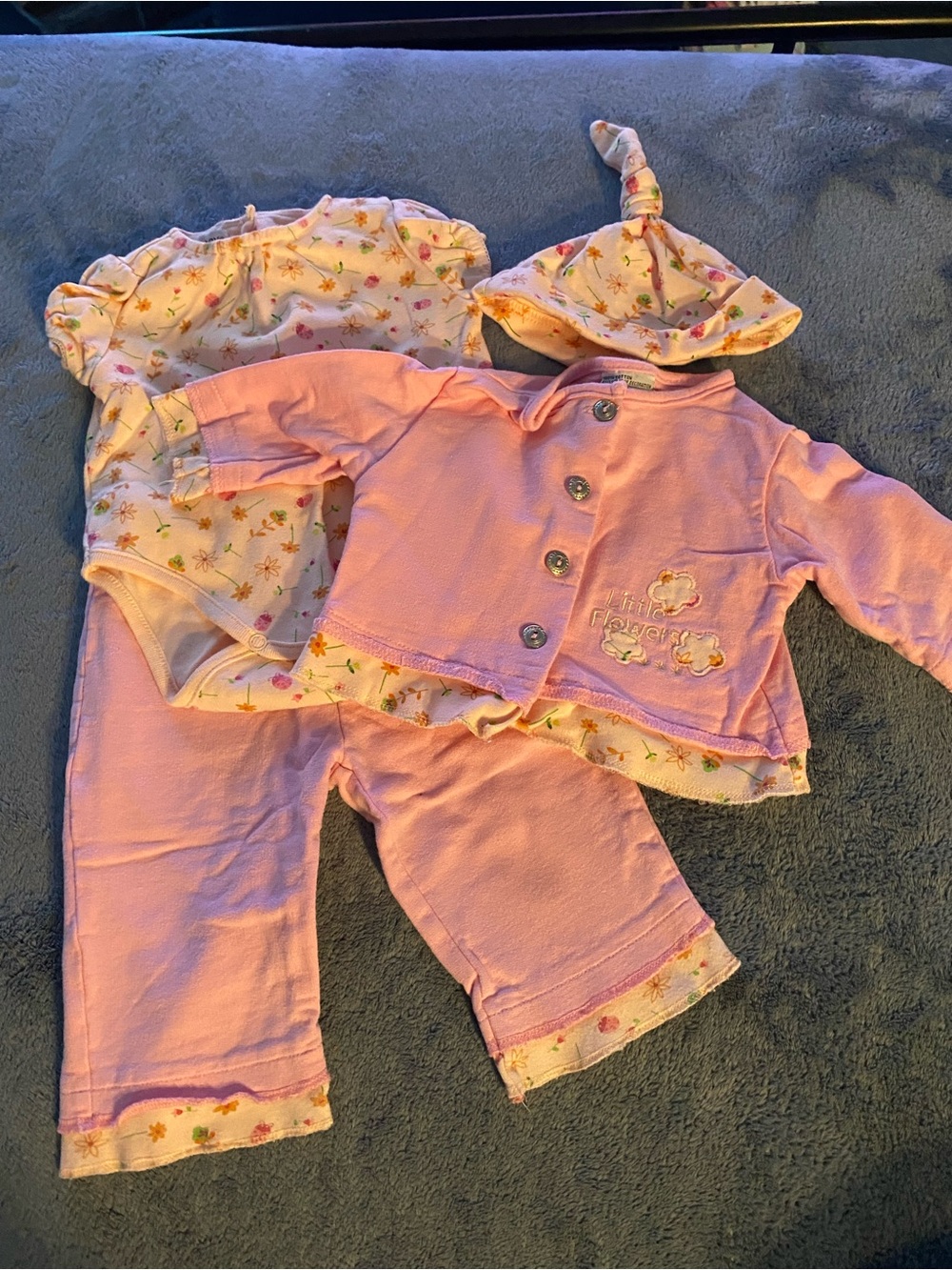 Pink Floral 4-Piece Baby Outfit Set, 100% Cotton, size 3-6 months